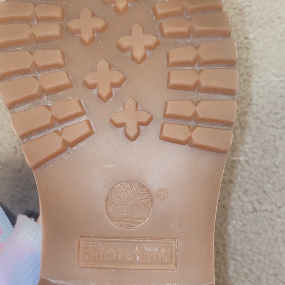 Timberlands - Picture 2 of 3